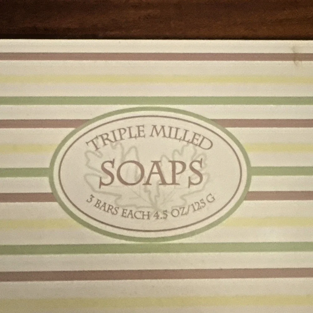 Vintage Valley Soap Triple Milled English Lavender Box set 2 soaps‎ 4.5oz each